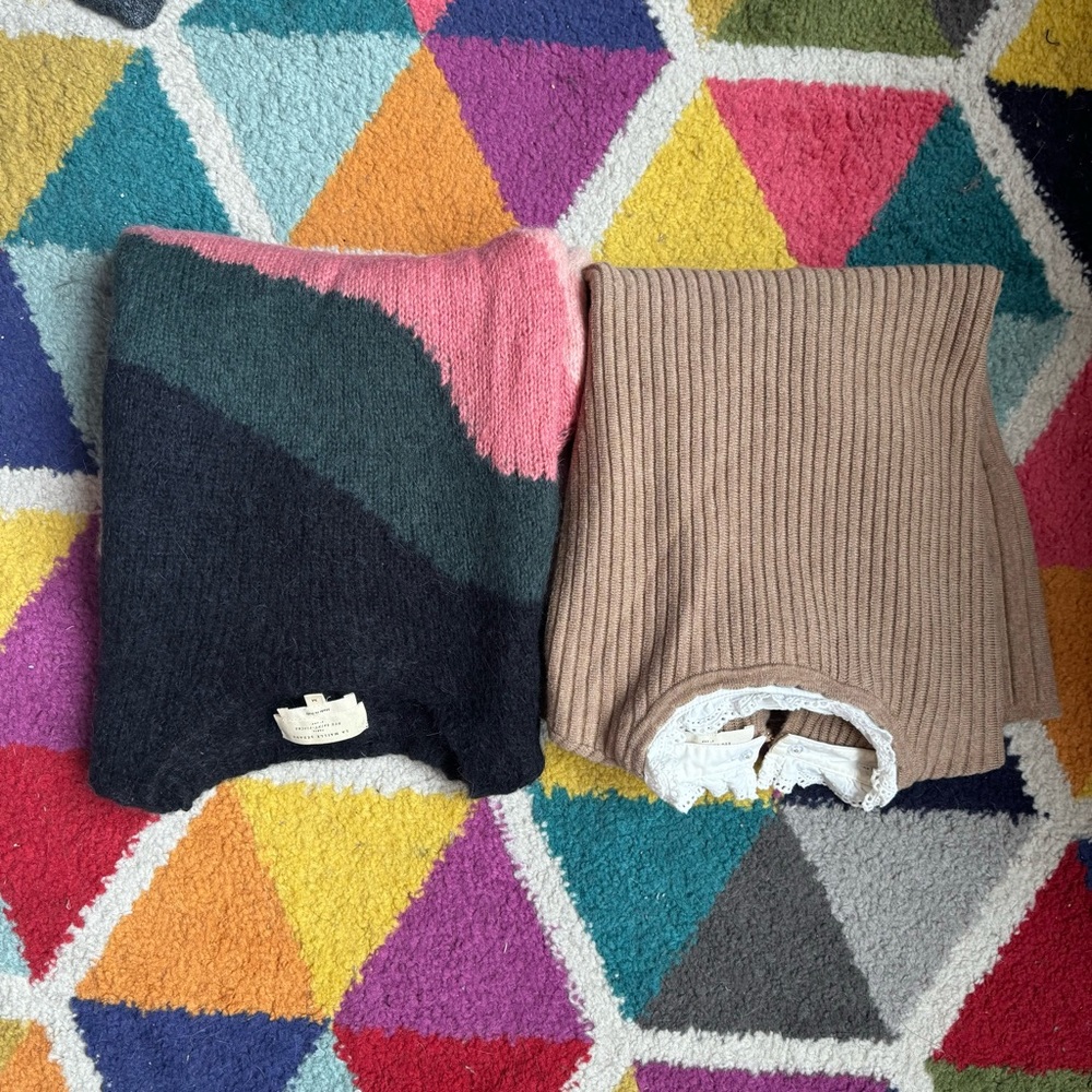 Two beautiful Sezane sweaters, size M